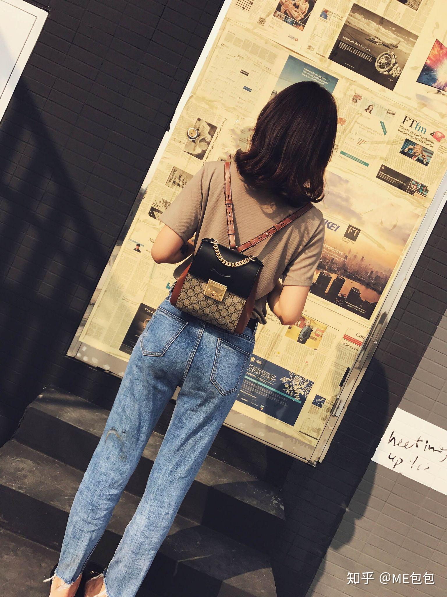 有没有什么适合大学女生背的双肩包