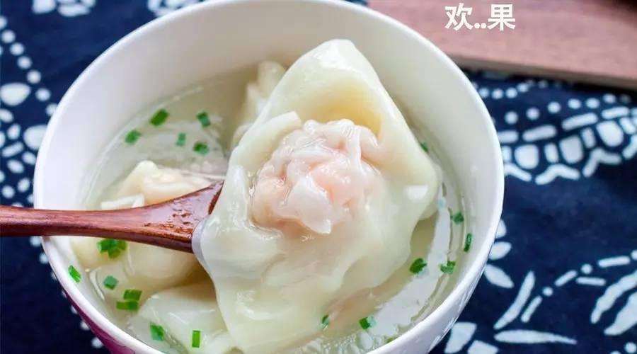 史上最详细家常馄饨包法!皮薄馅大,鲜美诱人,不怕你学不会!