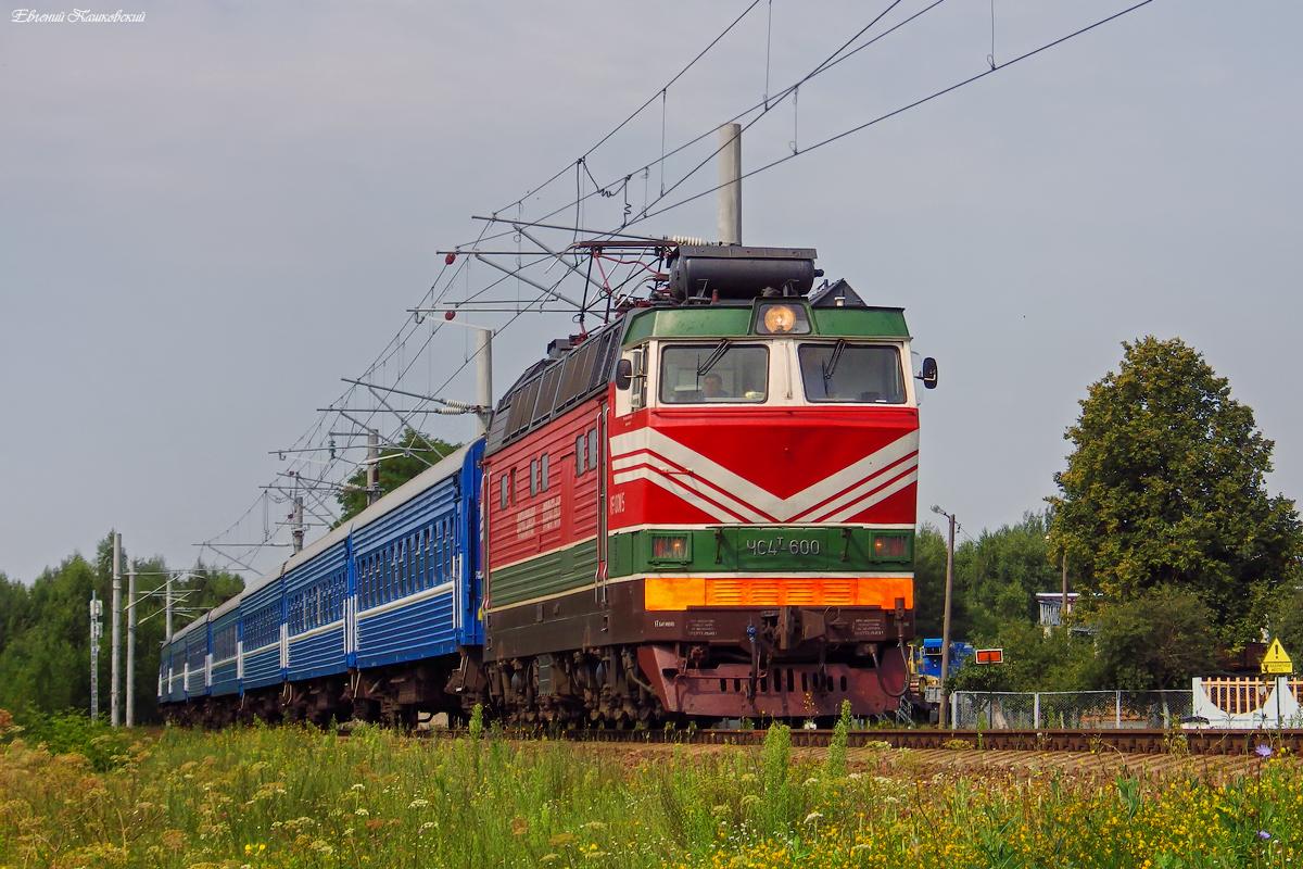 纪事15台chs4t型电力机车白俄罗斯铁路仅有的客运电力机车