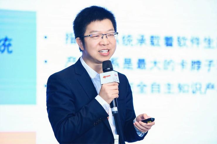 龙芯彭飞loongarch的自主与兼容