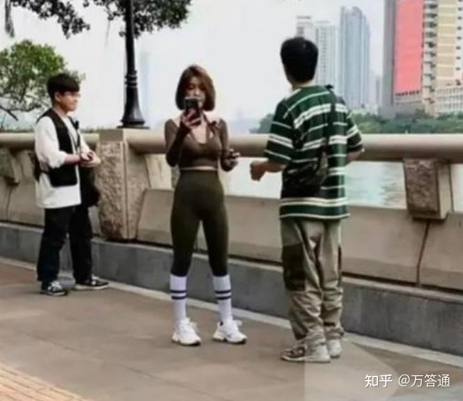 为啥没人喜欢高个子女生? - 知乎