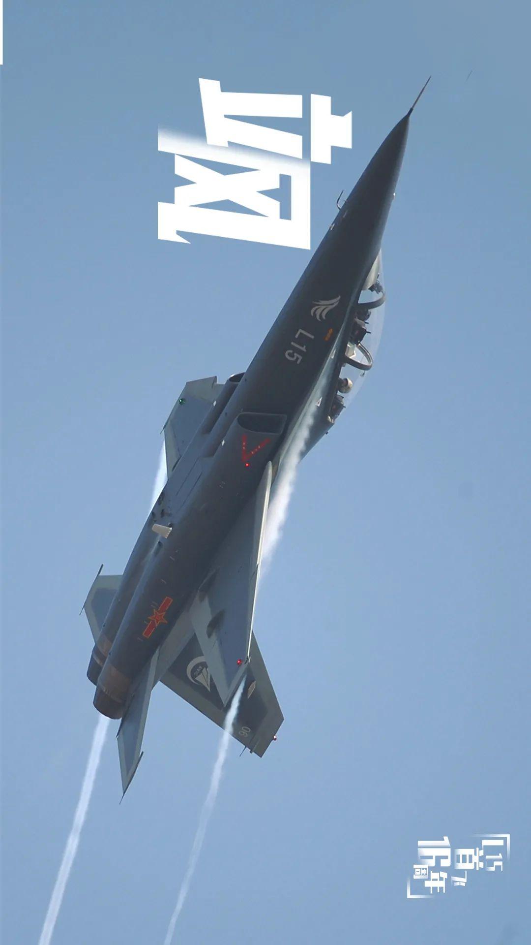 16张美图看猎鹰成长今天l15高级教练机首飞16周年