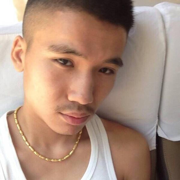 素颜 帅就是我留了电话就有人打电话约我 18205894778 欢迎来撩我