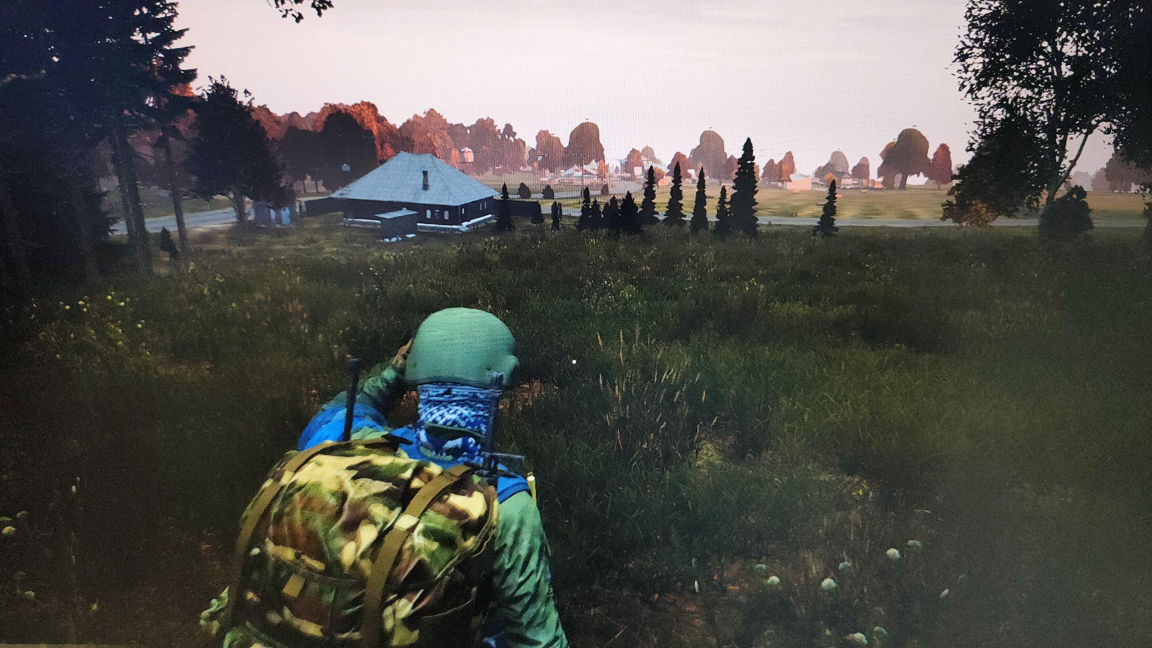 《dayz(僵尸末日)》末日演义(6)——乐园探险放焰火,军营搜刮得步枪