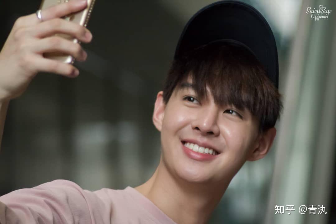 能不能向我详细地安利一下泰国演员黄明明