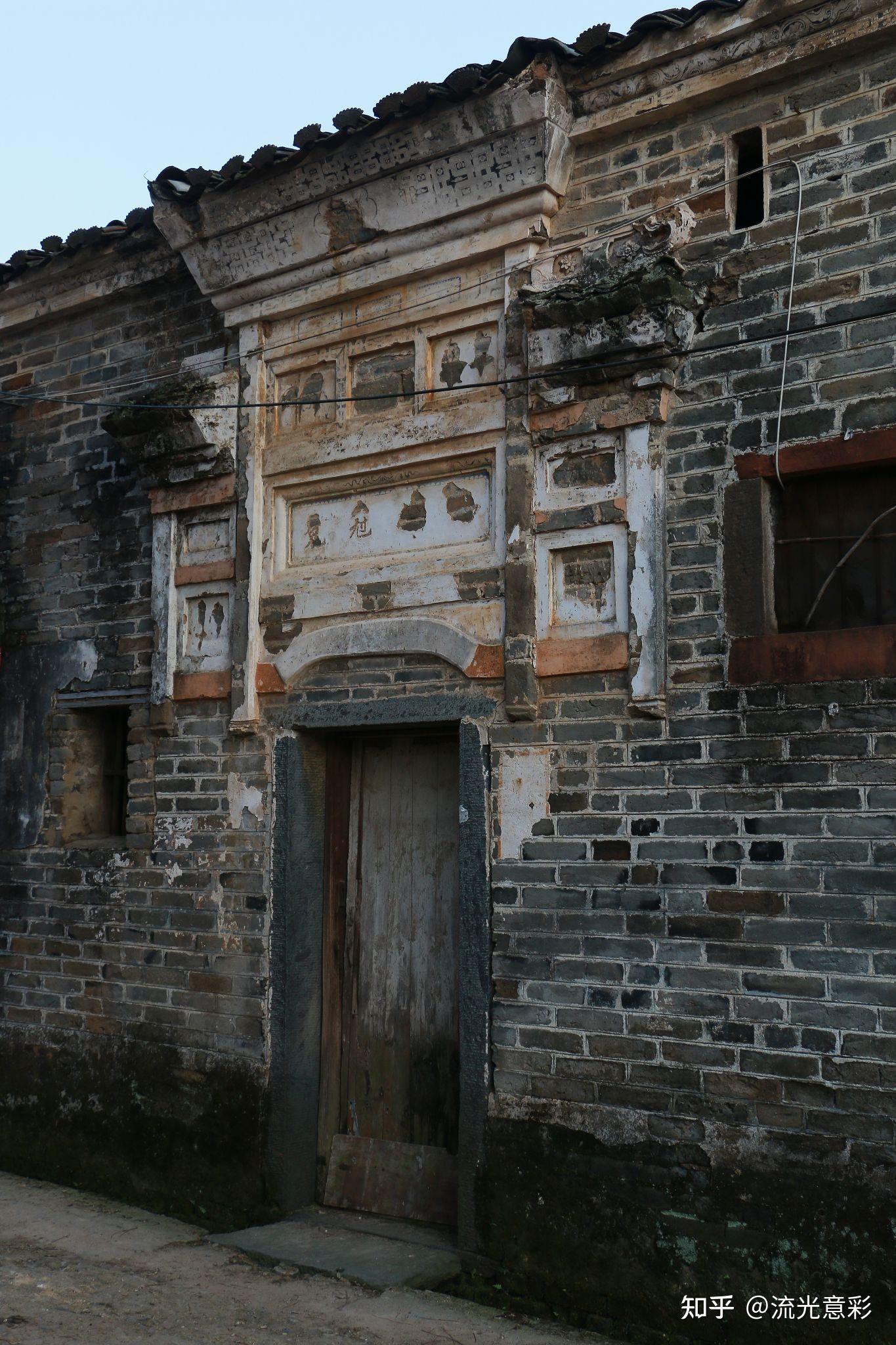 赣派红沙岩牌楼