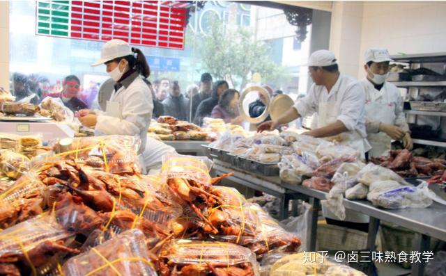 什么人不适合做餐饮生意 v2-4faf03498528026e187971d6e4bc968c_r.jpg