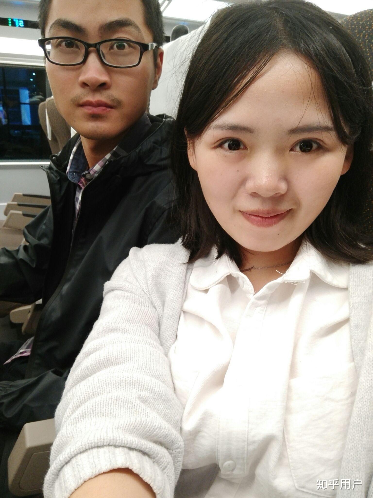 昨天他突然发自拍给我,觉得他长的丑怎么办?