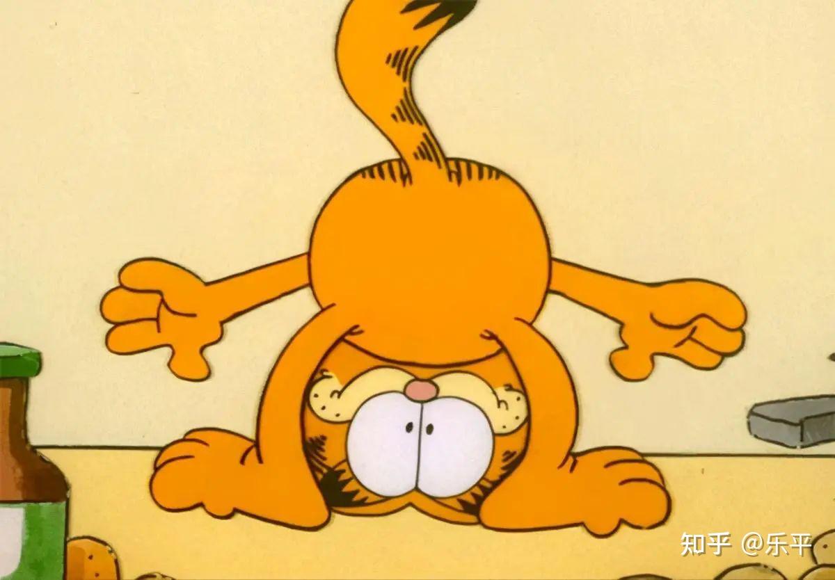 宠物狗欧迪(odie)及它们的主人乔恩·艾伯克,描绘了加菲猫的幸福生活