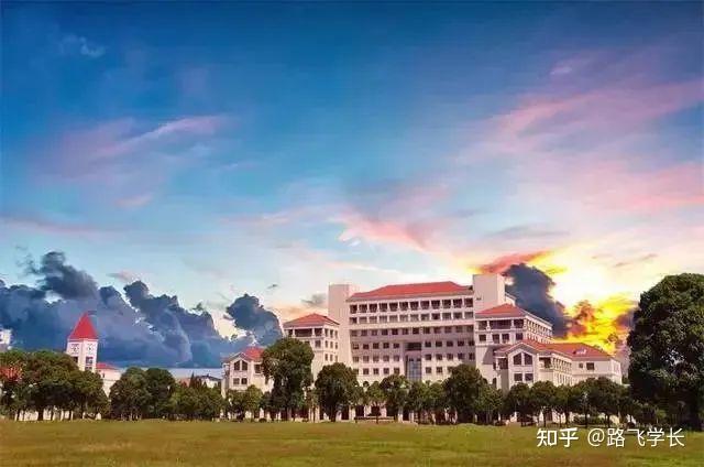 与传播考研超全分析一所报录比连续三年下降的魔都神仙新传考研院校