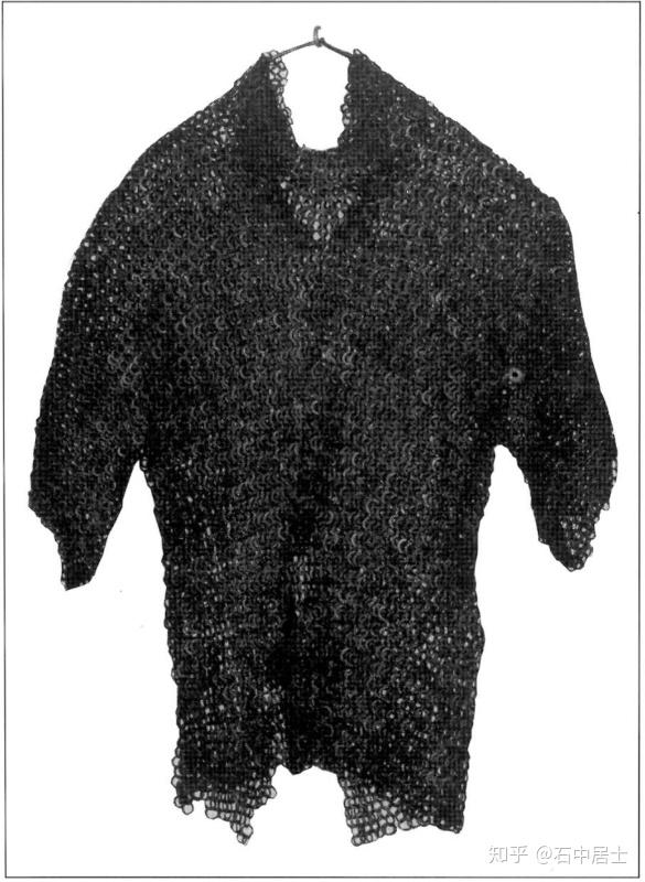 来自爱沙尼亚的链甲衫,13世纪或14世纪.(爱沙尼亚历史博物馆,塔林)