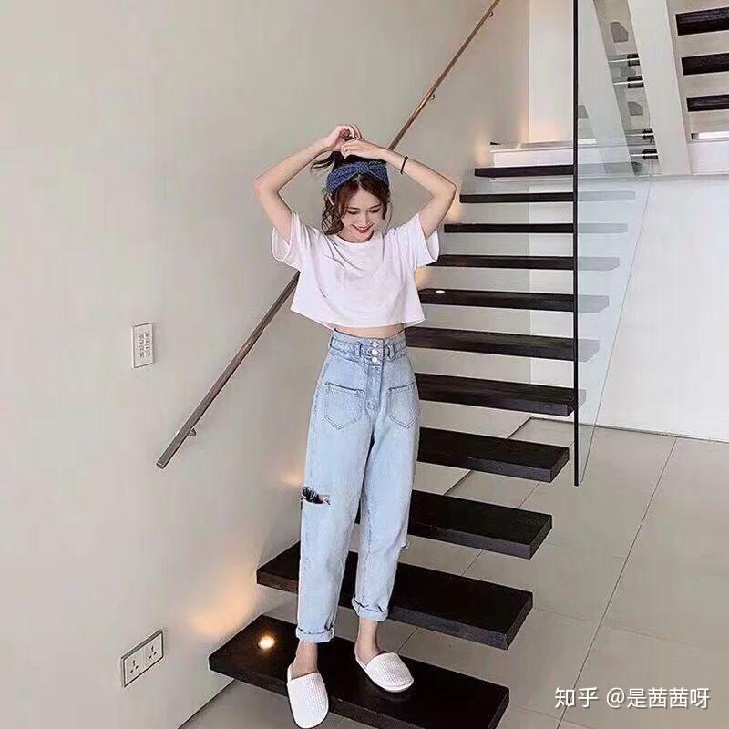 165cm105斤皮肤比较黑的女孩子怎么搭配呢