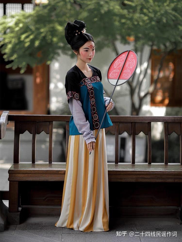 大胸适合什么汉服?
