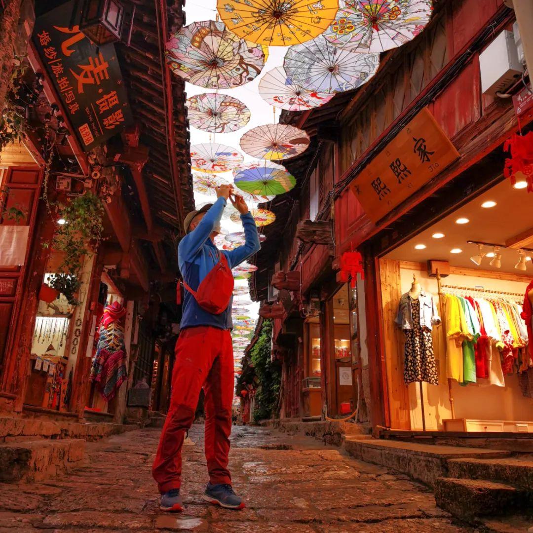 知乎一个人旅行是什么体验(知乎一个人旅行是什么体验啊)