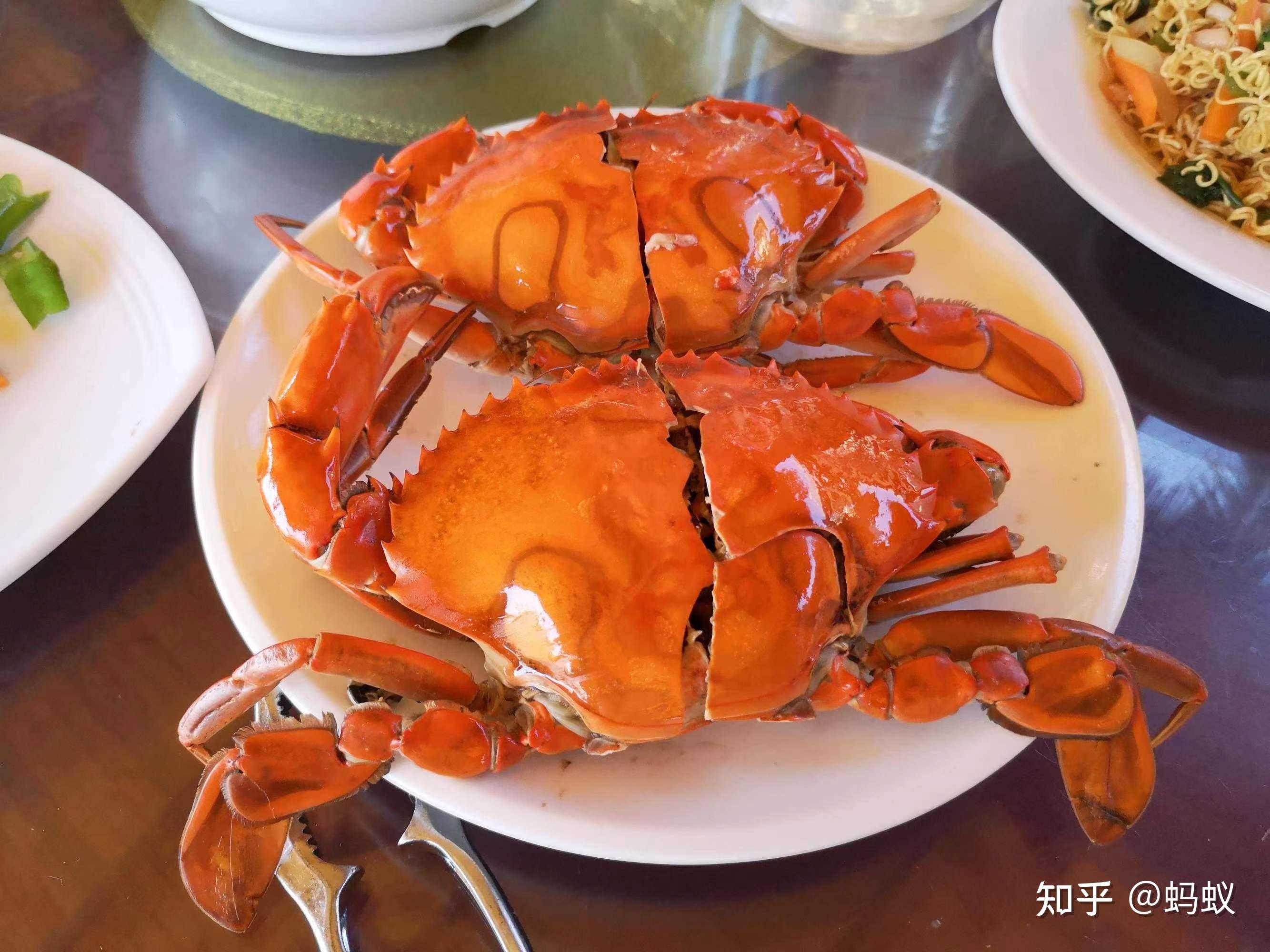 和乐蟹产于海南万宁县和乐镇,以外壳坚硬,肉肥膏满著称,特别是其脂膏