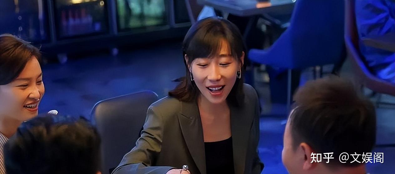 即南方川普,她以出生在北方的大妞身份,成功地演绎了一个北方姑娘说