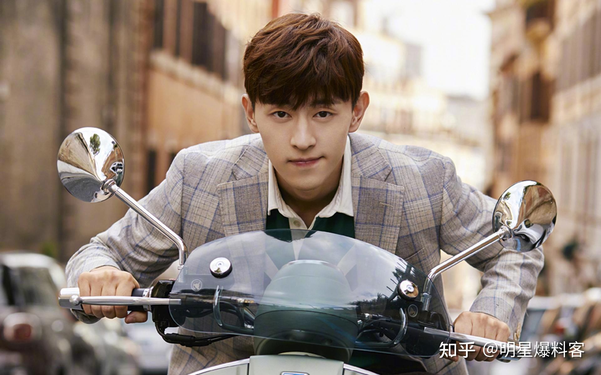 娱乐点评:邓伦,杨超越,龚俊,吴宣仪,王嘉尔,佟丽娅