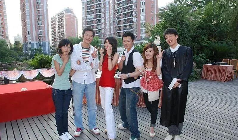 为何离开《爱情公寓》后王传君火了,但点醒他的金世佳却"糊"了 - 知乎