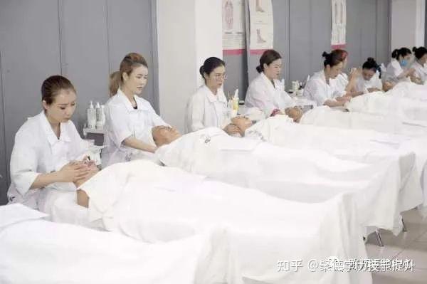 美容师的真实收入，看完你还想做吗？广州聚德 - 知乎