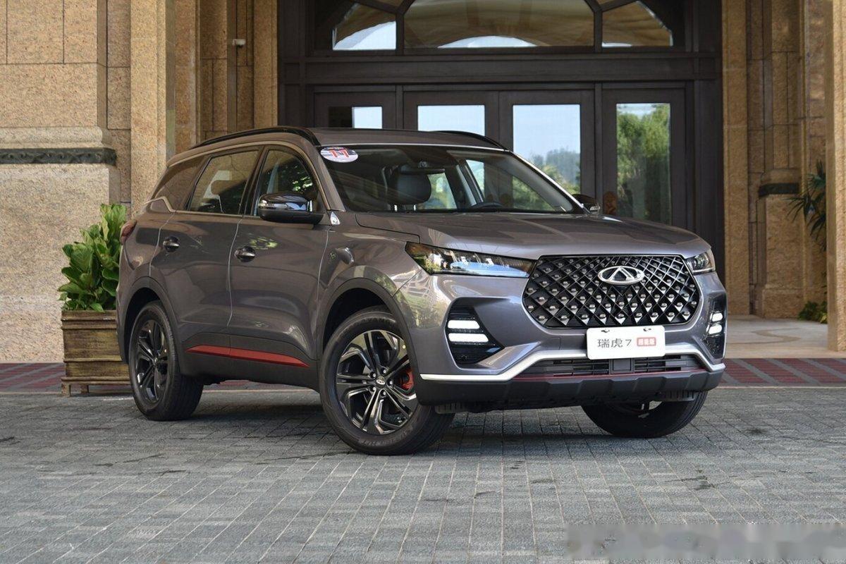 奇瑞瑞虎7手动超能卫士上市售799万元
