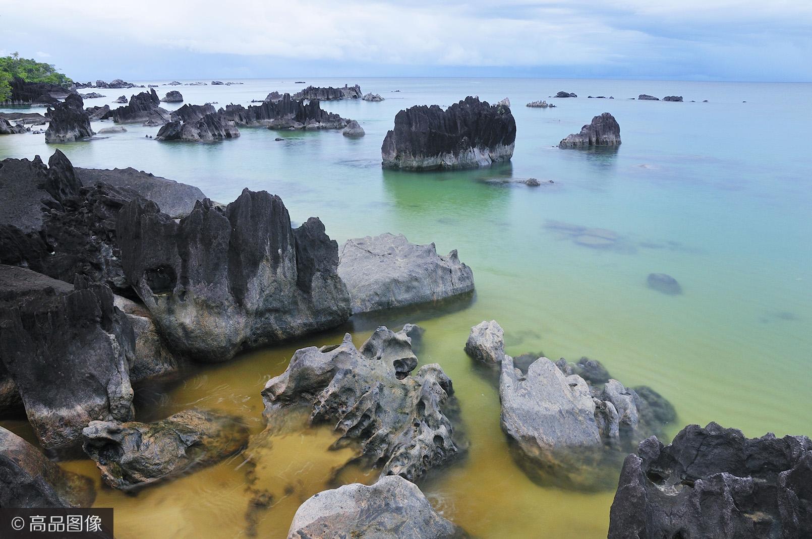 贝马拉哈国家公园位于马达加斯加南部地区最大的自然保护区,tsingy de