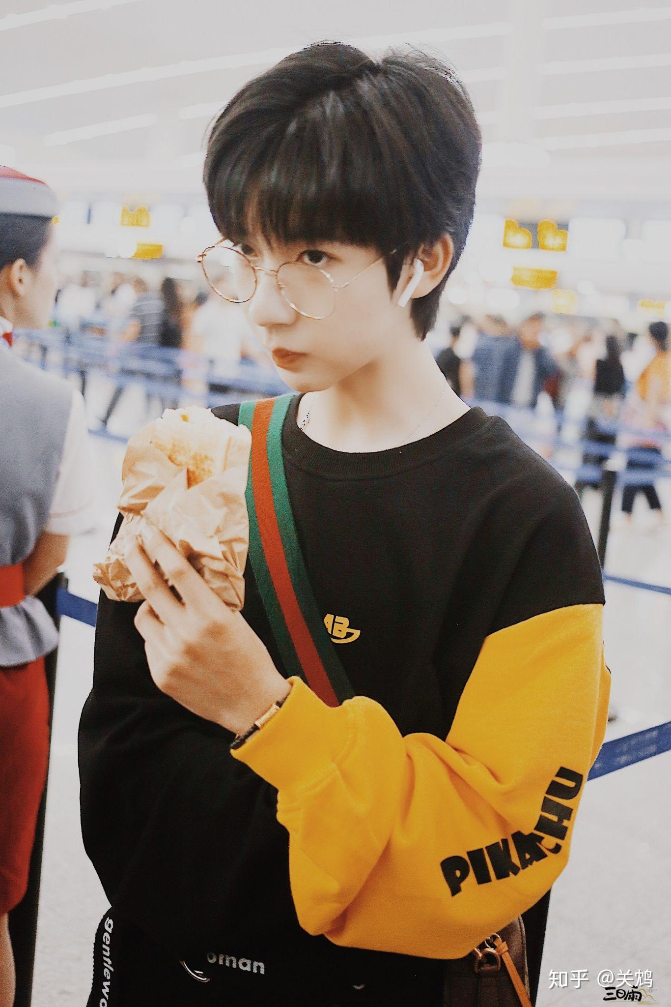 你是怎么样粉上贺峻霖的呢