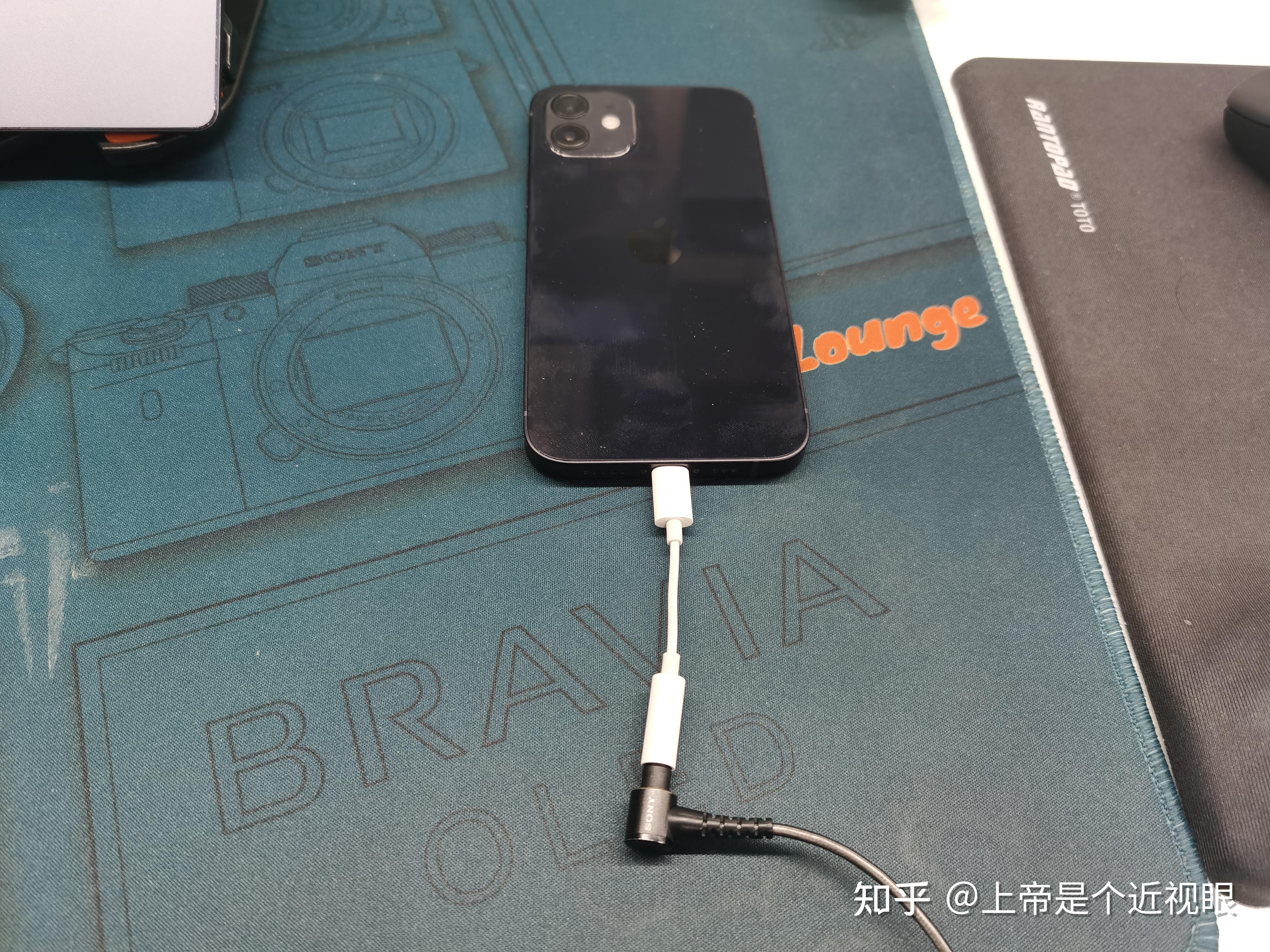 iphone12有耳机孔吗? - 知乎