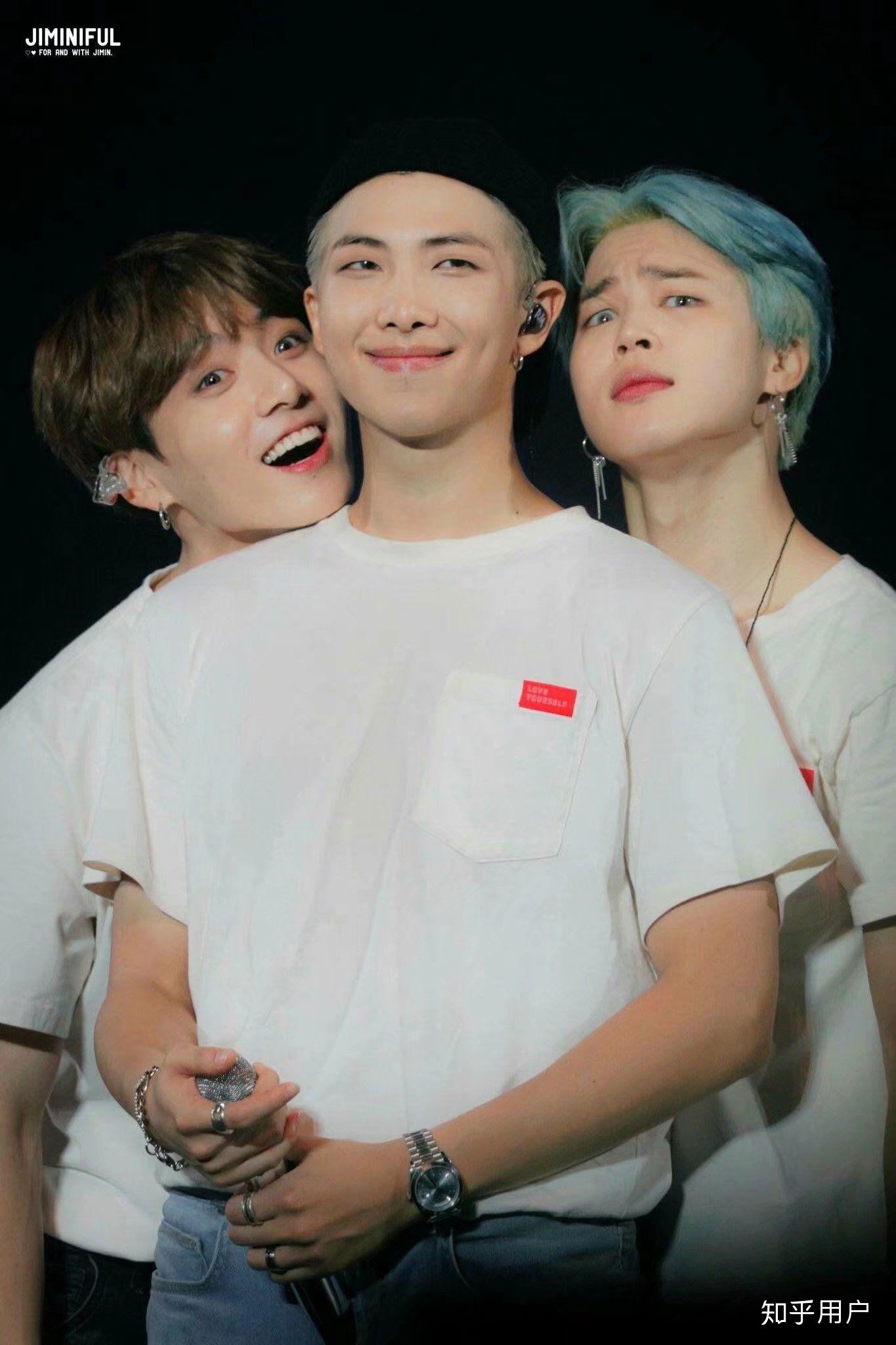 阿米或路人粉来说一下被防弹圈的神奇经历?