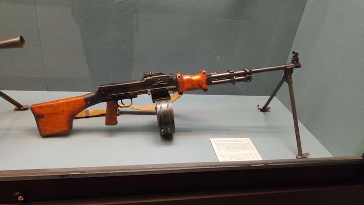 56式班用机枪