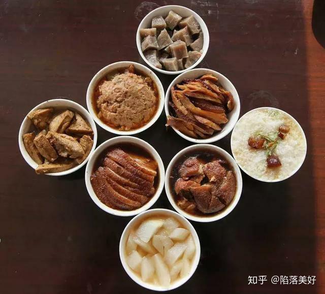 十堰特产竹溪八大碗