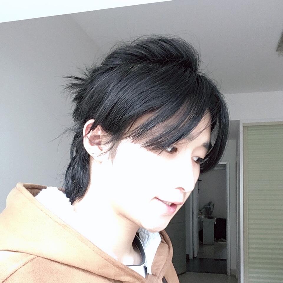 男生留长发怎么打理过渡期的发型? - 知乎