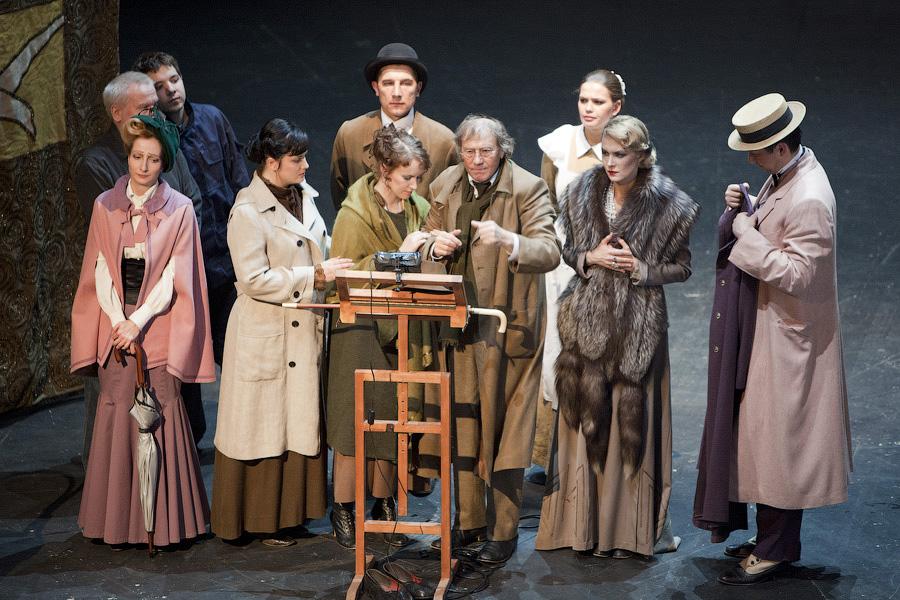 如何评价契诃夫和他的剧作樱桃园