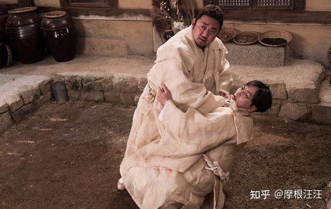 兄弟》是一部韩国电影,讲述了韩国家庭恩怨情仇的故事