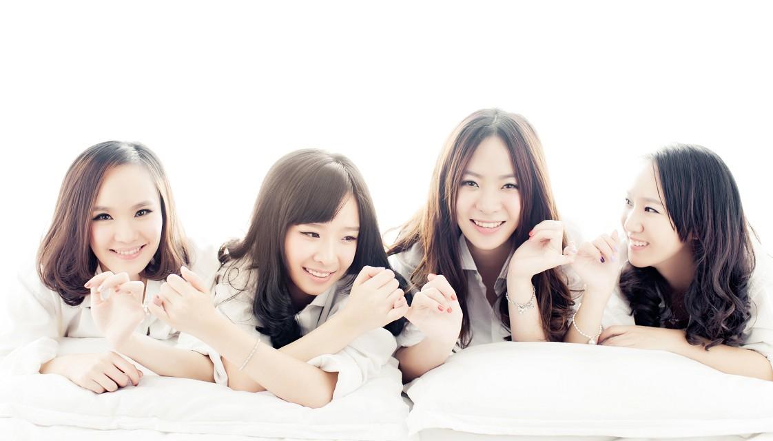 怎样拍摄五人以上闺蜜照?