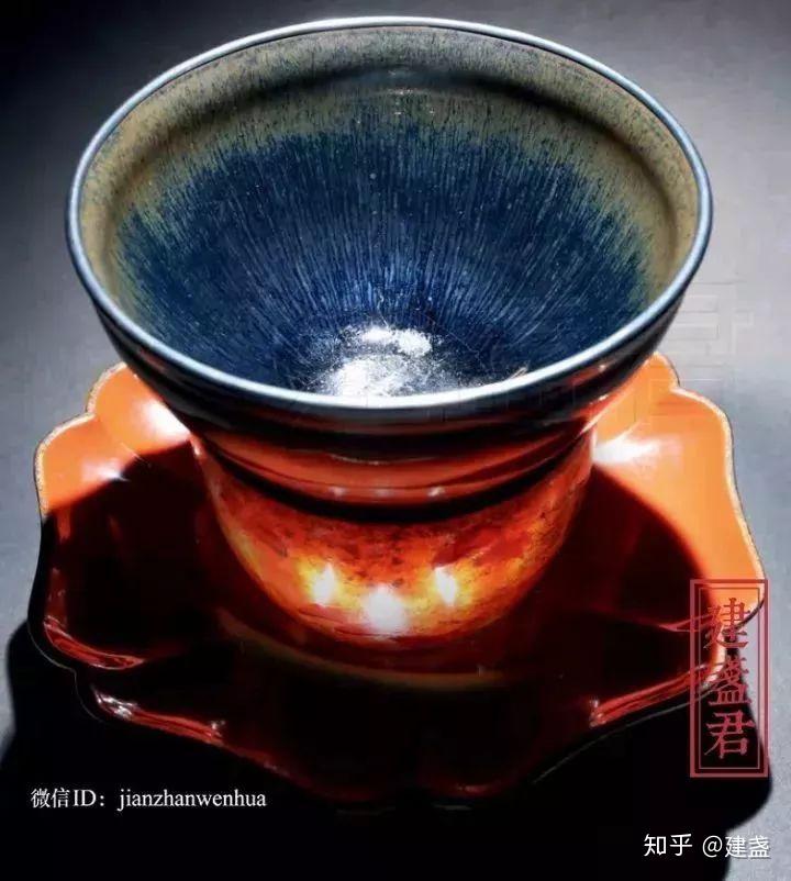 中国古美術 宋建窯 刻詩文兔毫盞 詩文刻紋 茶碗 茶道具 骨董逸品 古陶器 文房 中国古美術 宋建窯 刻詩文兔毫盞 詩文刻紋 茶碗 茶道具 骨董