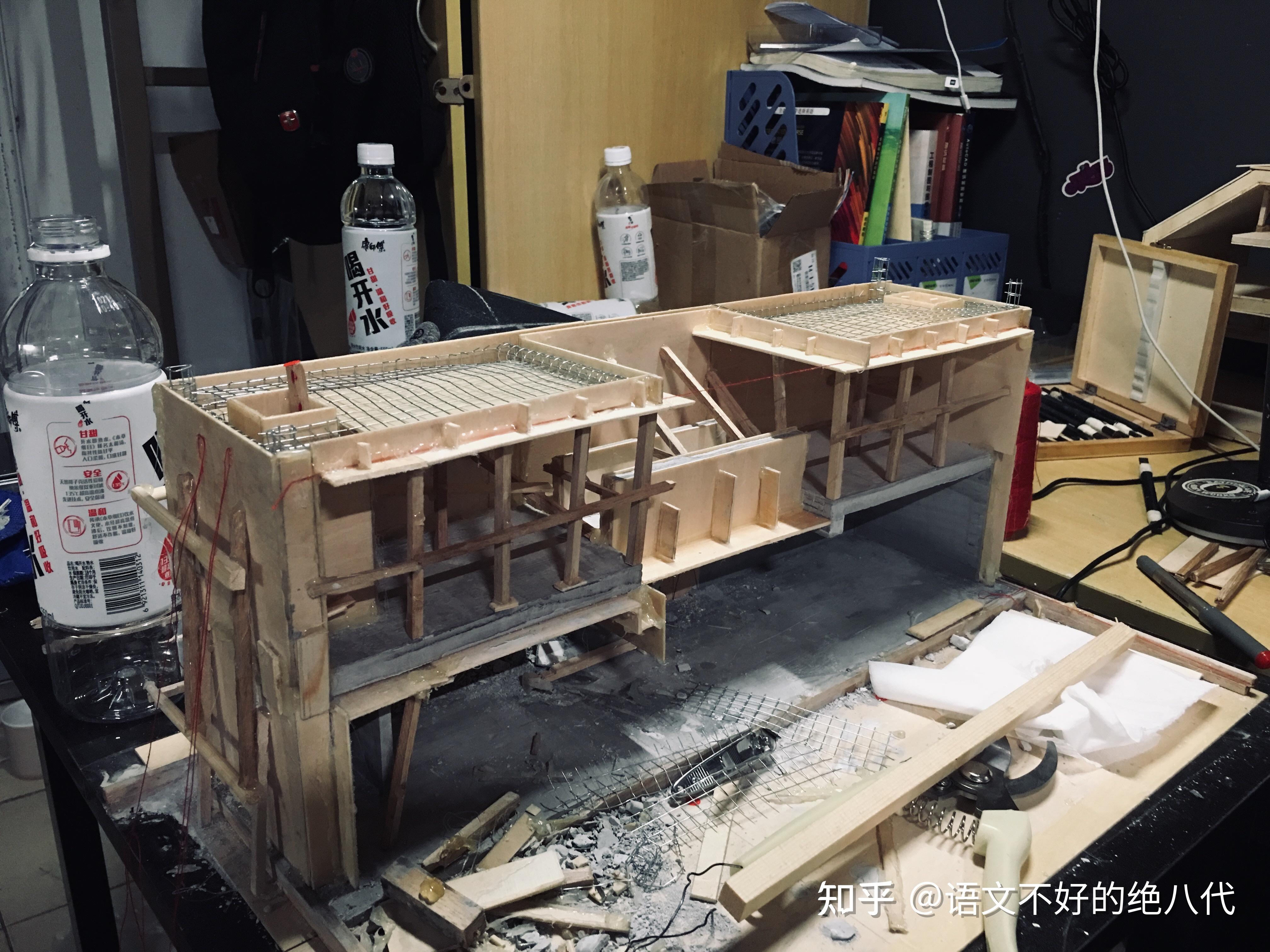 【住吉的长屋】安藤忠雄住吉的长屋(剖面精仿钢筋清水砼模型 模拟土建