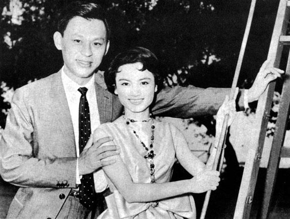 石慧和傅奇曝近照,这对香港明星夫妻,相伴70年不离不弃,如今现状如何? - 知乎