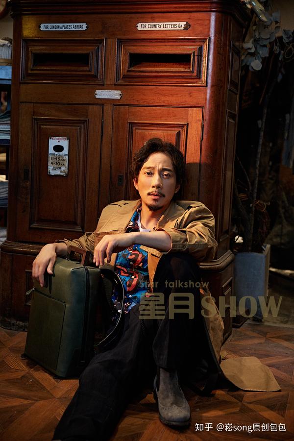 如何评价演员赵立新?