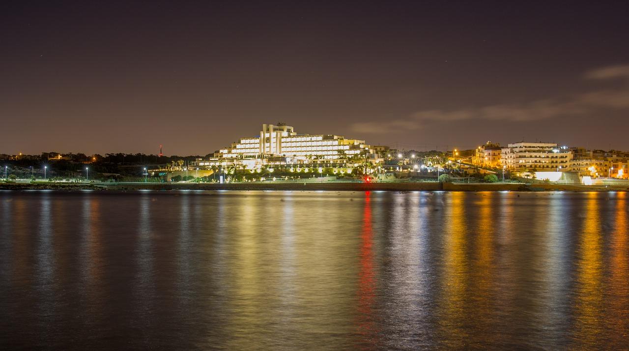 4. 金沙滩畔观景宅