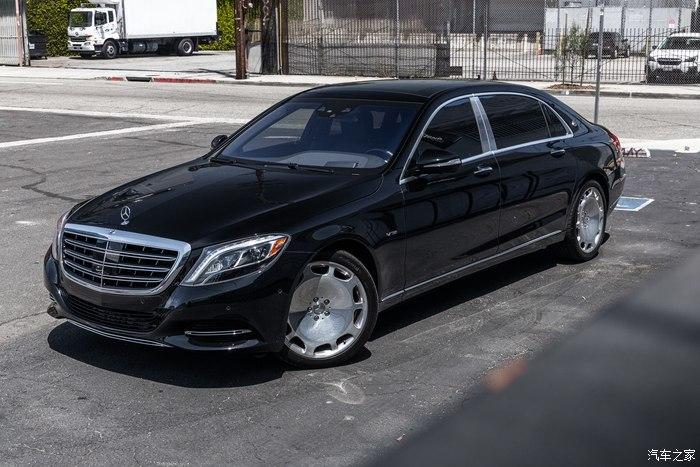 机缘巧合下入手的奔驰s600迈巴赫提车作业,奔驰豪华旗舰典范