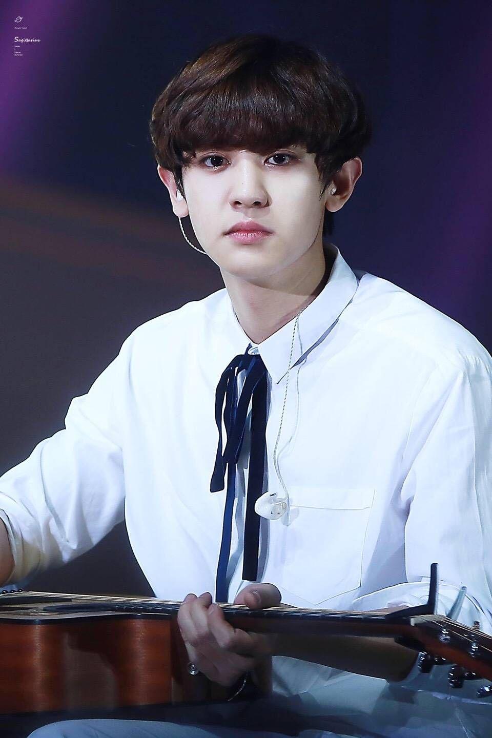 茶蛋(exo)有哪些好看的打歌服/演唱会/mv服装? - 知乎