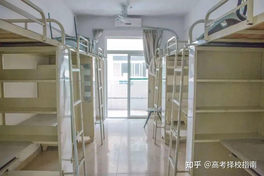 大学介绍|【深圳职业技术学院】录取分数/学校环境、宿舍图片! - 知乎
