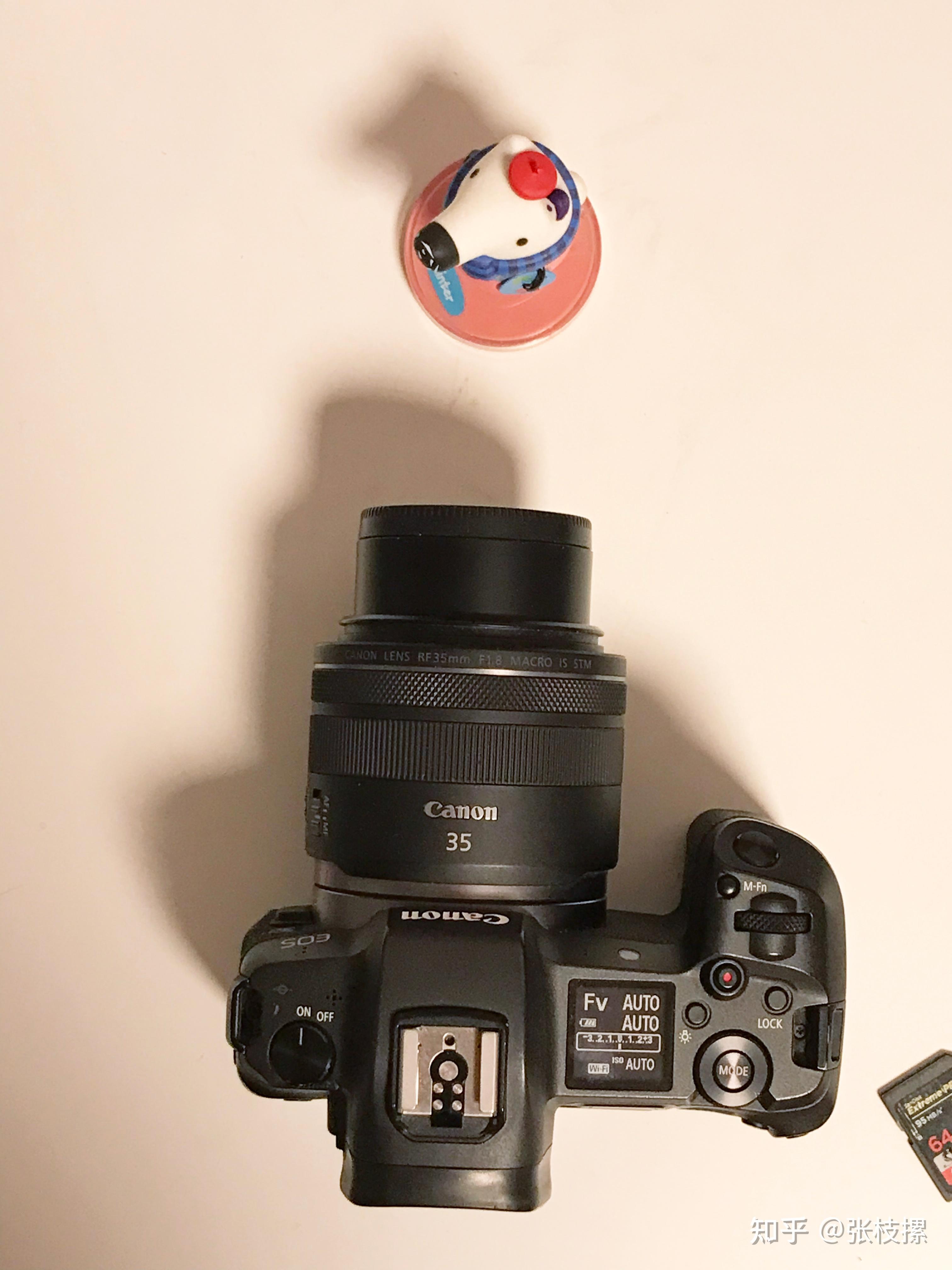 4,竟和佳能eos r   rf 35mmf1.4 is macro的重量almost完全一样!
