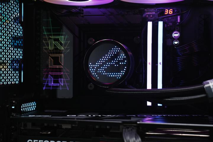 14900K+4080次旗舰，2K光追游戏效果如何？ - 知乎