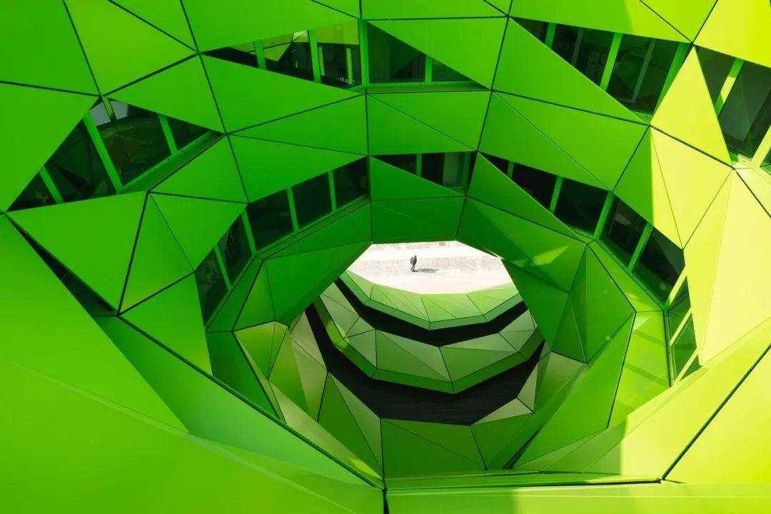 被色彩征服的建筑，赤橙黄绿青蓝紫建筑合集 - 知乎