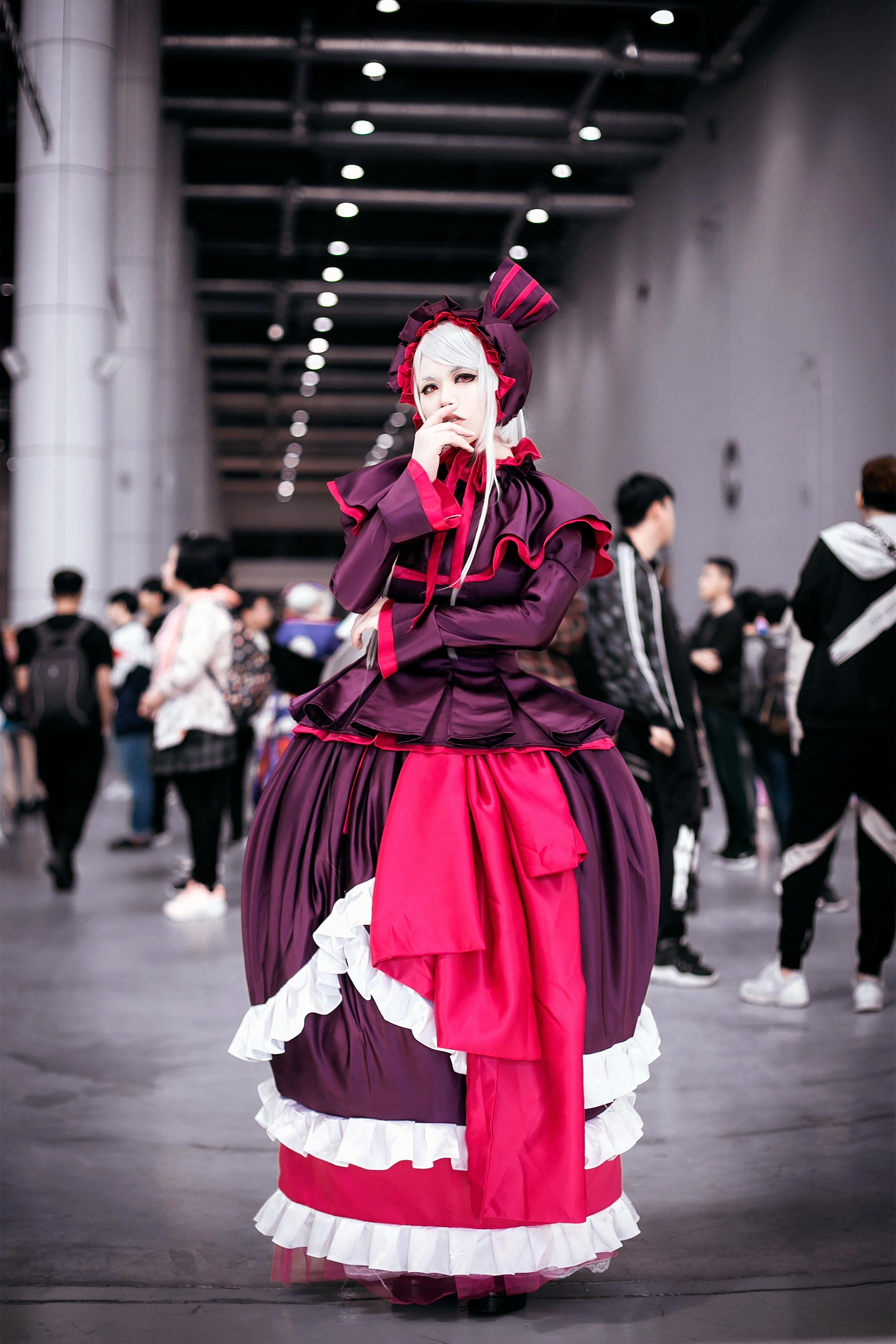 来扔点图其实骨傲天知名度可以,但相关cos很少,有也基本都是雅儿贝德