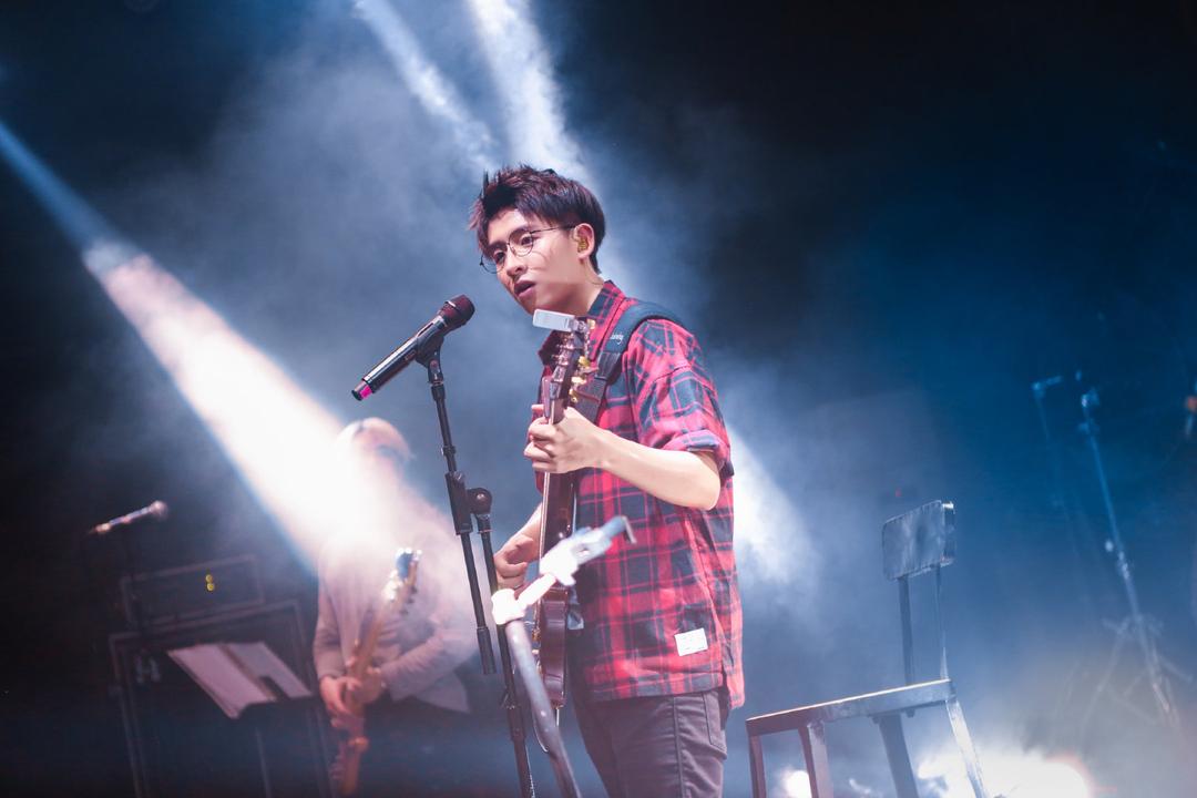 焦迈奇的荞麦皮们