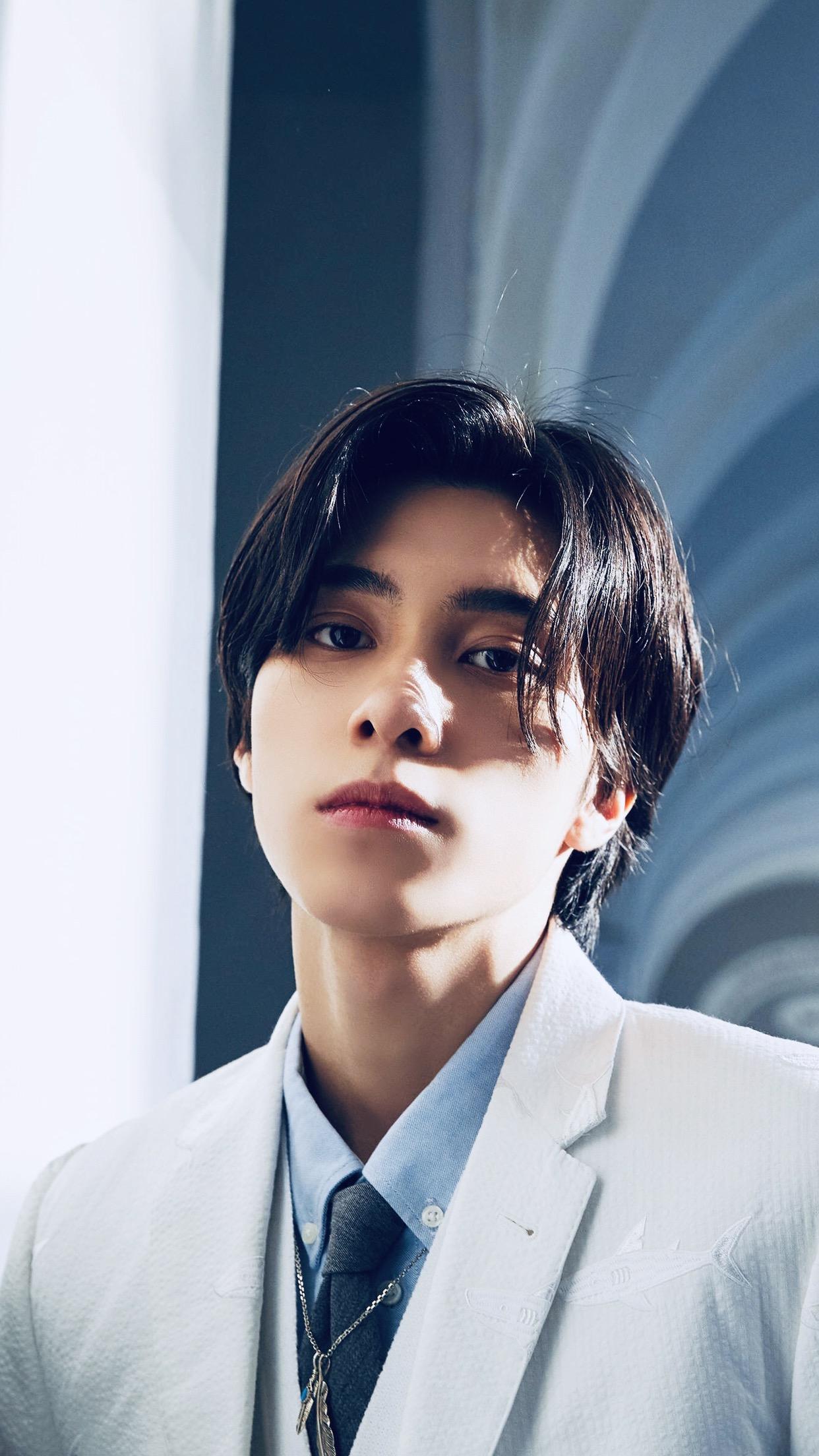 如何评价威神v成员hendery黄冠亨