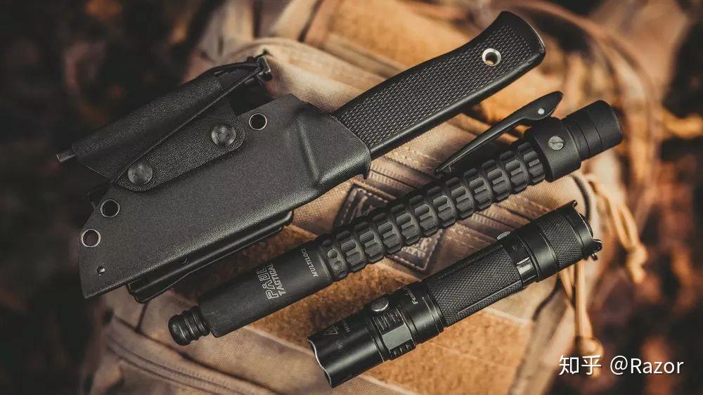 更新便携理念简谈弘安保罗全钢完美特工机械甩棍