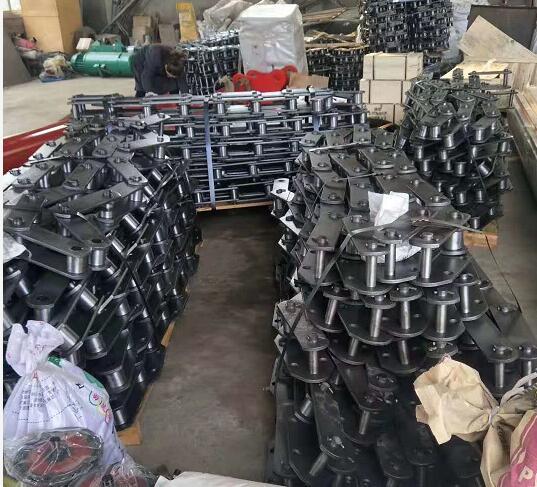 提升机链条节距标准 新泰市金鑫链条厂 提升机 链条节距标准根据规格